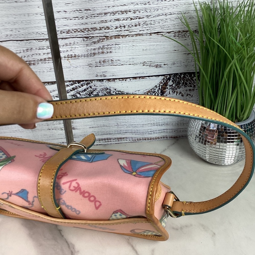Y2K Dooney & Bourke‎ Vintage Pink Tan Shoulder Bag Miami Beach Vacation HTF - Picture 10 of 17